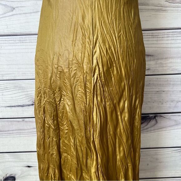 Banana Republic Y2K Gold/Yellow Crinkled Satin Look Dress - Picture 11 of 13